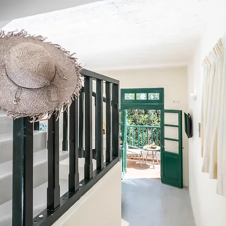 Kalimera Village 헐소니소스