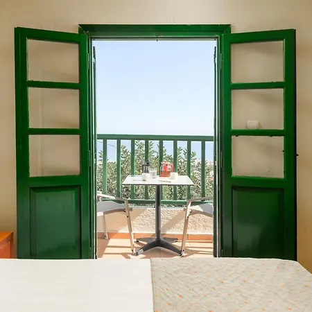 Kalimera Village Aparthotel 3*