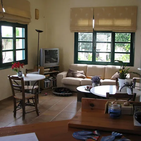 Aparthotel Kalimera Village 3*