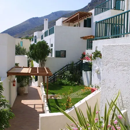 Kalimera Village 公寓式酒店 4*