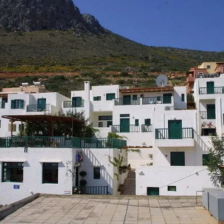 Apart Otel Kalimera Village 4*