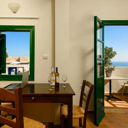 Apart Otel Kalimera Village 4*